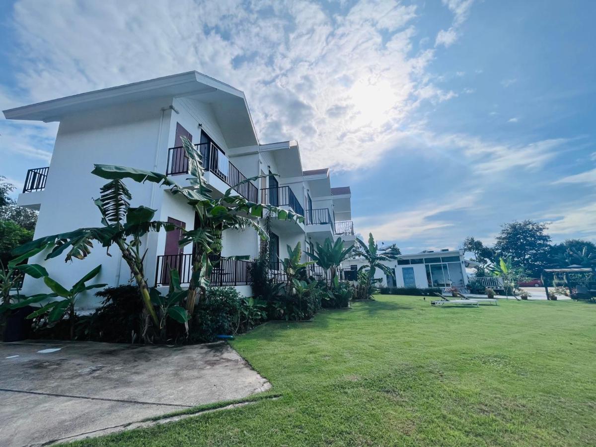 White Seaview Residence 功孟海滩 外观 照片