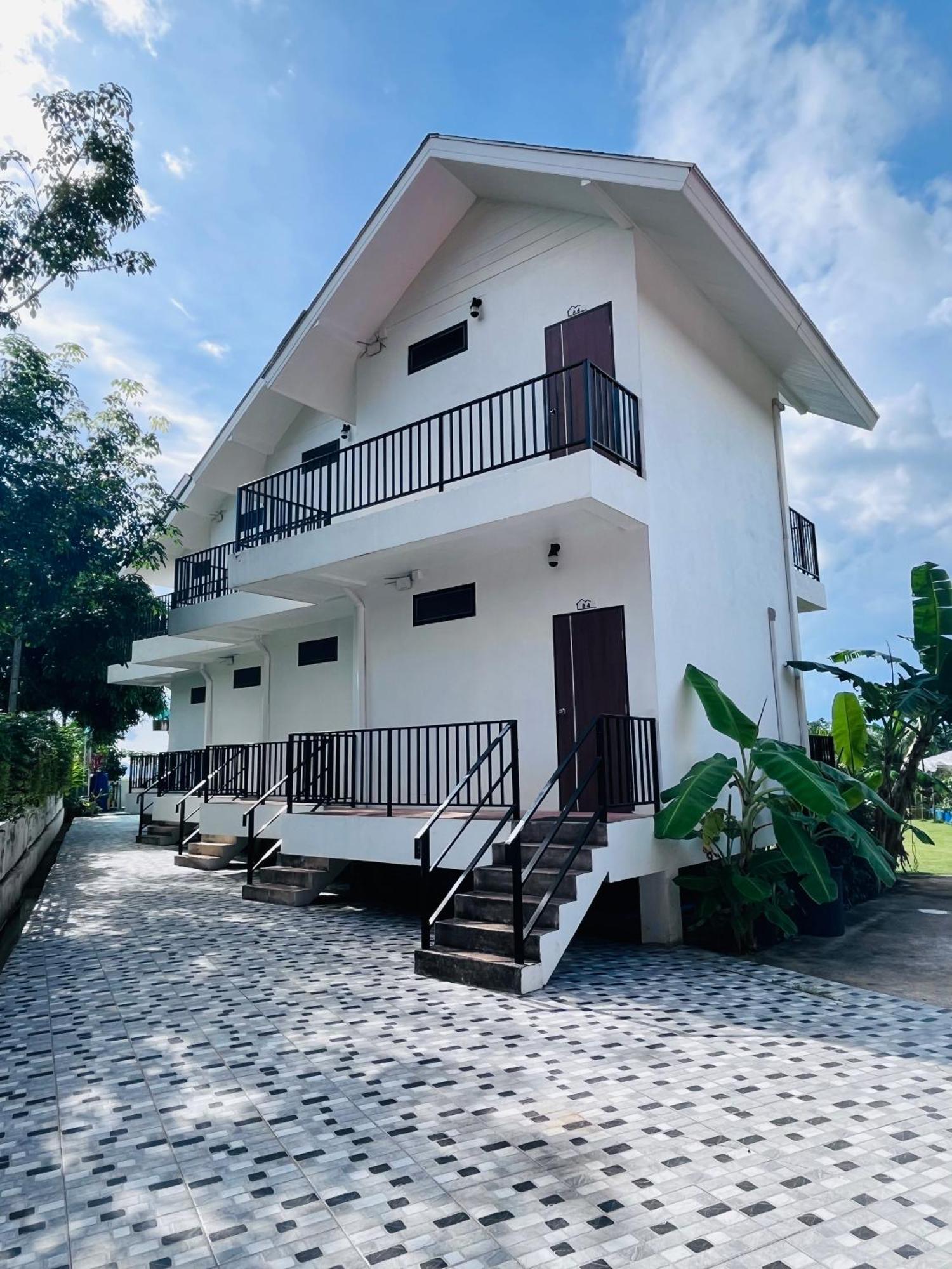 White Seaview Residence 功孟海滩 外观 照片